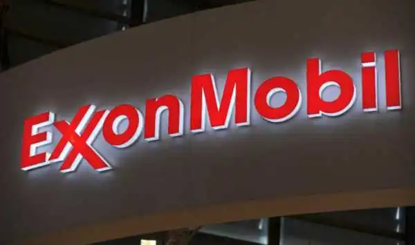 Mobil loses staff to blast